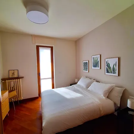 Charming Towers Guest House-Apartment Milano Esterno foto